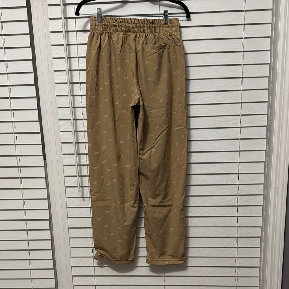 Fabletics Joggers - Picture 2 of 5